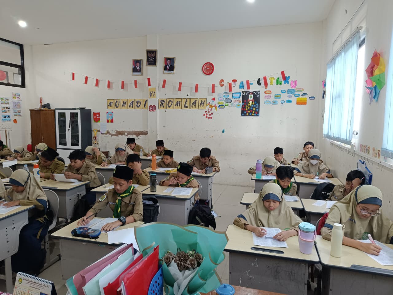Songsong TKA 2026, SD Muhammadiyah Plus Salatiga Intensifkan Penguatan AkademikSiswa Kelas 6