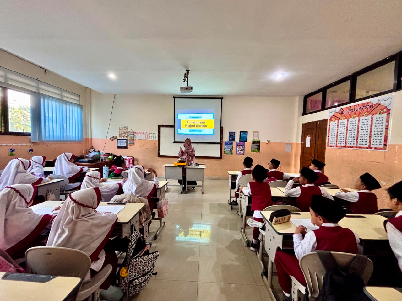 Praktik Baik Implementasi Pembelajaran Mendalam untuk Menumbuhkan Kemampuan Bernalar Kritis di SD Muhammadiyah Plus 1 Salatiga